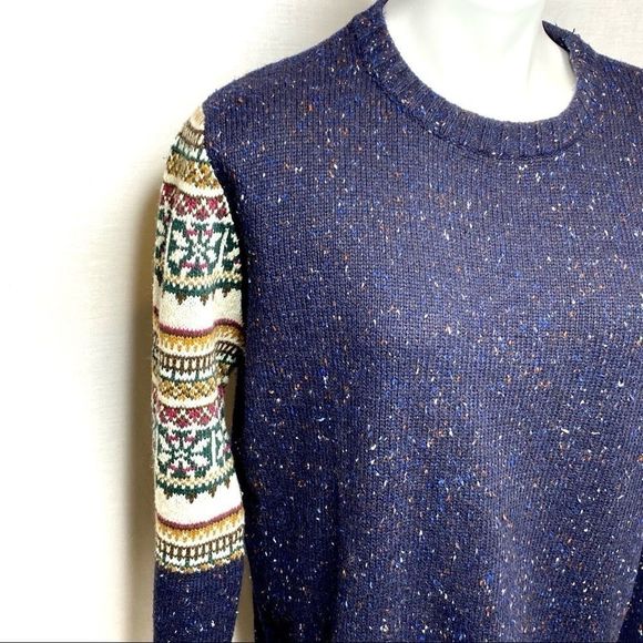 BellField Wool Blend Crew Neck Sweater - Picture 3 of 16